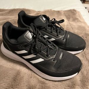 Black Nike Adidas Tennis Shoes